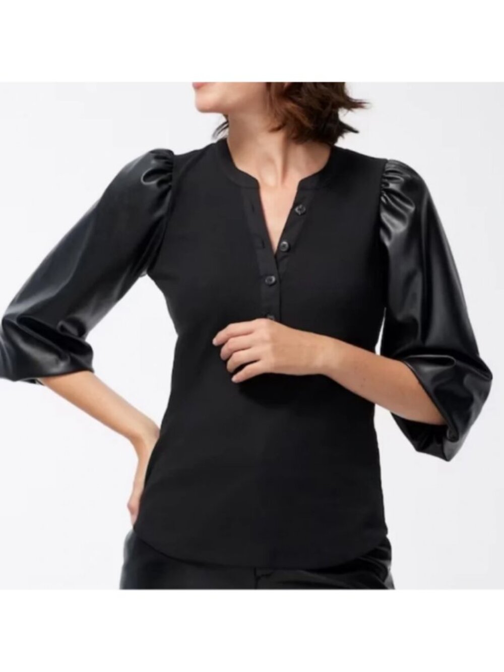 Chico's Size 0 XS 4 Black Faux Leather Sleeve Knit Henley Top 3/4 Sleeve EUC
